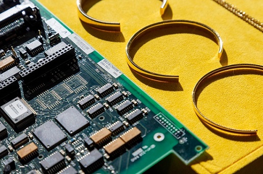 PMR_Circuit_board_and_jewellery-600.jpg